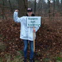 Onbekend kapt met kappen