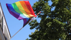 Progress regenboogvlag Westzijde
