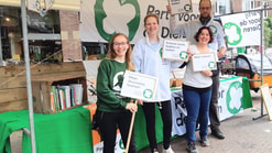 Partij voor de Dieren Ede op verkiezingsmarkt bijgesneden