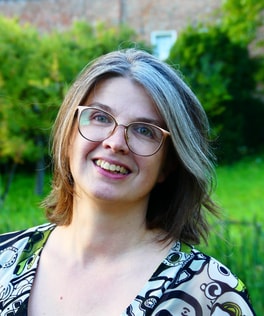 Esther - Portret