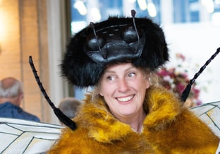 Bijen koningin 2