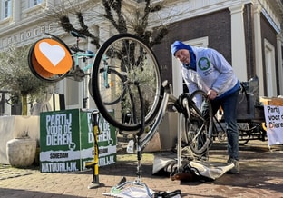 Pvd D Fred van der Linden fiets 4k