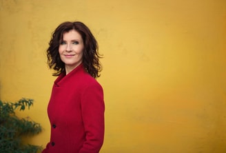 Esther Ouwehand Partij voor de Dieren Pvd D Plan B verkiezingen programma verkiezingsprogramma pvdd partij van de dieren dierenpartij klimaat natuur dieren milieu bont biomassa duurzaamheid pvdd politiek tweede kamer
