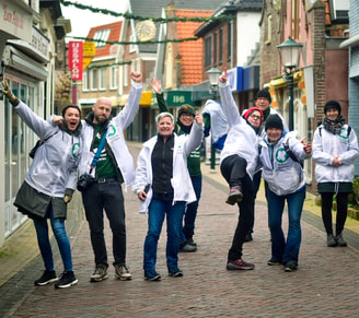 Groepsfoto bij Wit Lof buiten