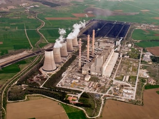 Energiecentrale Vanuit De Lucht Shutterstock Airphoto 714857Ba