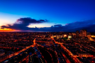 The Hague at night Pixabay