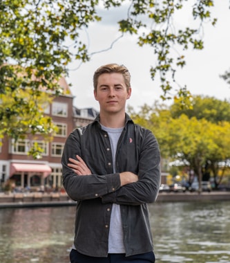 Pvd D Sam Van Leeuwen Portrait