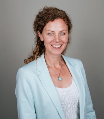 christine teunissen portret by Isabell Janssen Outsider i