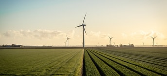 Peter beukema Oov Efu Iw BOM unsplash Windturbine Polder web