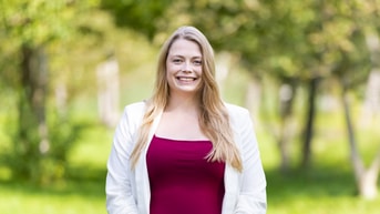 Marianne L