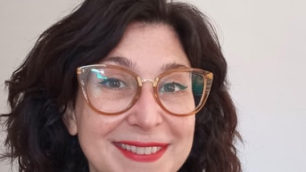 Ana Karadarevic