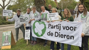 Groepsfoto bomenactie rondweg