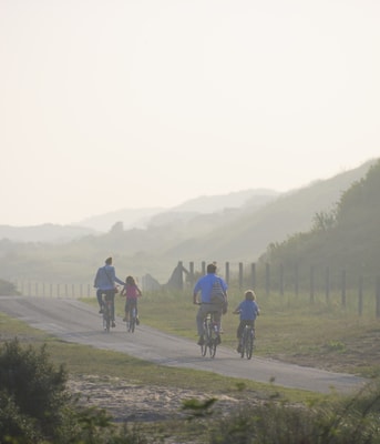 Fietsen in duinen Den Haag Marketing
