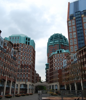 Muzenplein Den Haag Pixabay