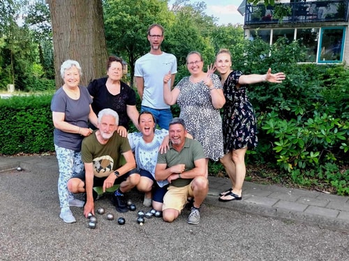 Groepsfoto tijdens jeu de boules 2024