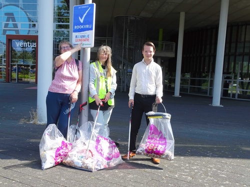 Clean up schoolplein ROC Aventus foto 1