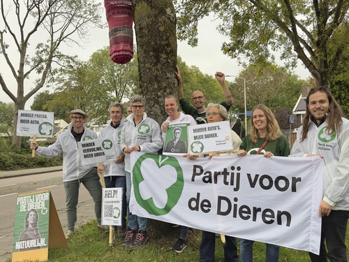 Groepsfoto bomenactie rondweg